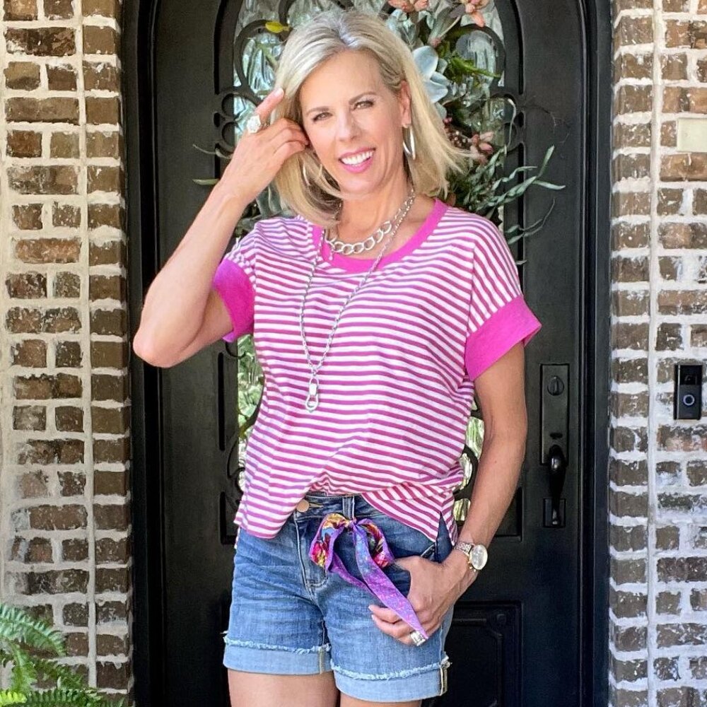 Cabi 6212 Backyard Tee Spring 2022 Limited Release Medium EUC